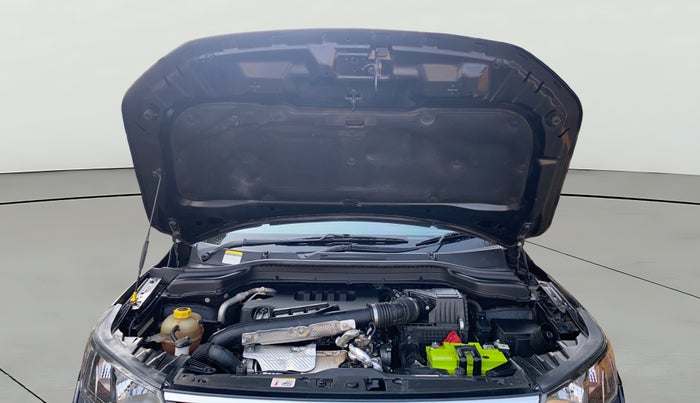 2023 Mahindra XUV300 W4 1.5 DIESEL, Diesel, Manual, 43,274 km, Open Bonet