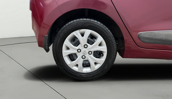 2015 Hyundai Grand i10 SPORTZ 1.2 KAPPA VTVT, Petrol, Manual, 50,396 km, Right Rear Wheel