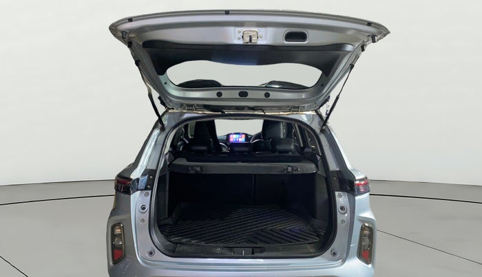 2024 Maruti Grand Vitara SIGMA SMART HYBRID, Petrol, Manual, 18,449 km, Boot Open Zoomed View