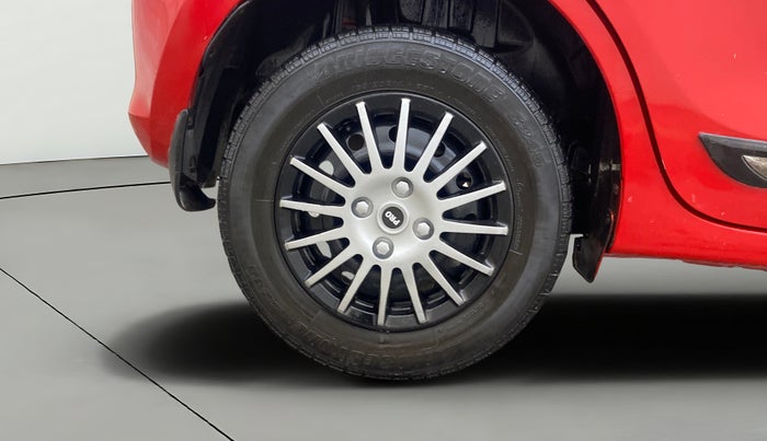 2018 Maruti Swift VDI AMT, Diesel, Automatic, 97,354 km, Right Rear Wheel