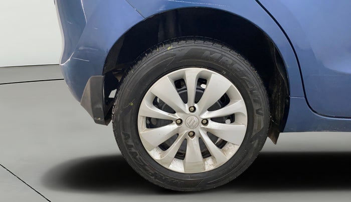 2017 Maruti Baleno DELTA PETROL 1.2, Petrol, Manual, 92,481 km, Right Rear Wheel