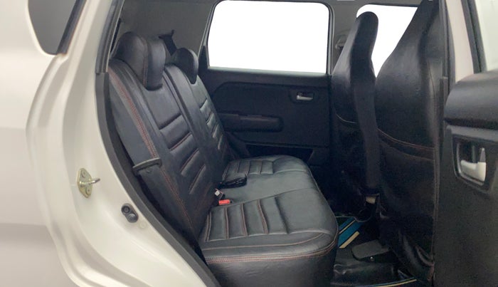 2019 Maruti New Wagon-R ZXI 1.2, Petrol, Manual, 1,15,387 km, Right Side Rear Door Cabin