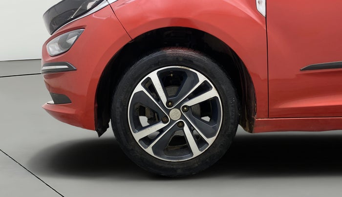 2022 Tata ALTROZ XZA PLUS, Petrol, Automatic, 27,726 km, Left Front Wheel