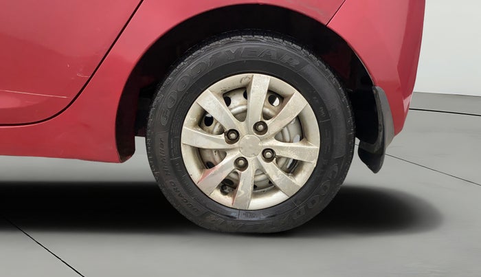 2017 Hyundai Eon ERA +, CNG, Manual, 49,982 km, Left Rear Wheel