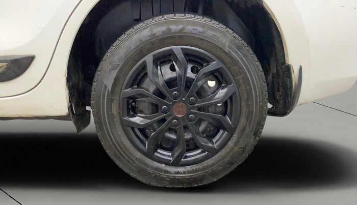 2017 Maruti Dzire LXI, CNG, Manual, 78,941 km, Left Rear Wheel