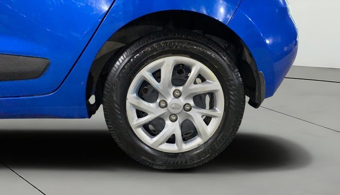 2017 Hyundai Grand i10 SPORTZ (O) 1.2 KAPPA VTVT, Petrol, Manual, 38,898 km, Left Rear Wheel