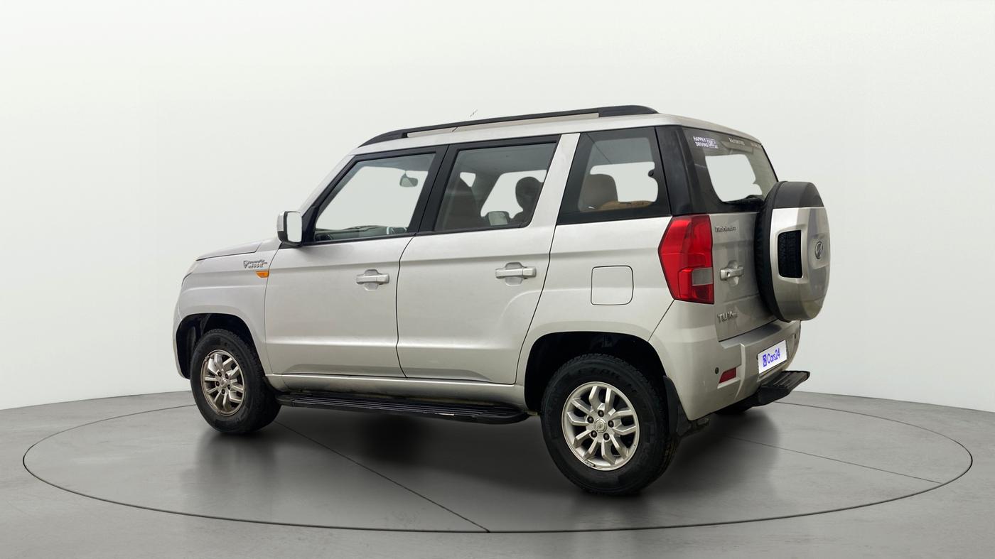 2017 Mahindra TUV300 T8, Diesel, Manual, 31,985 km, Left Back Diagonal