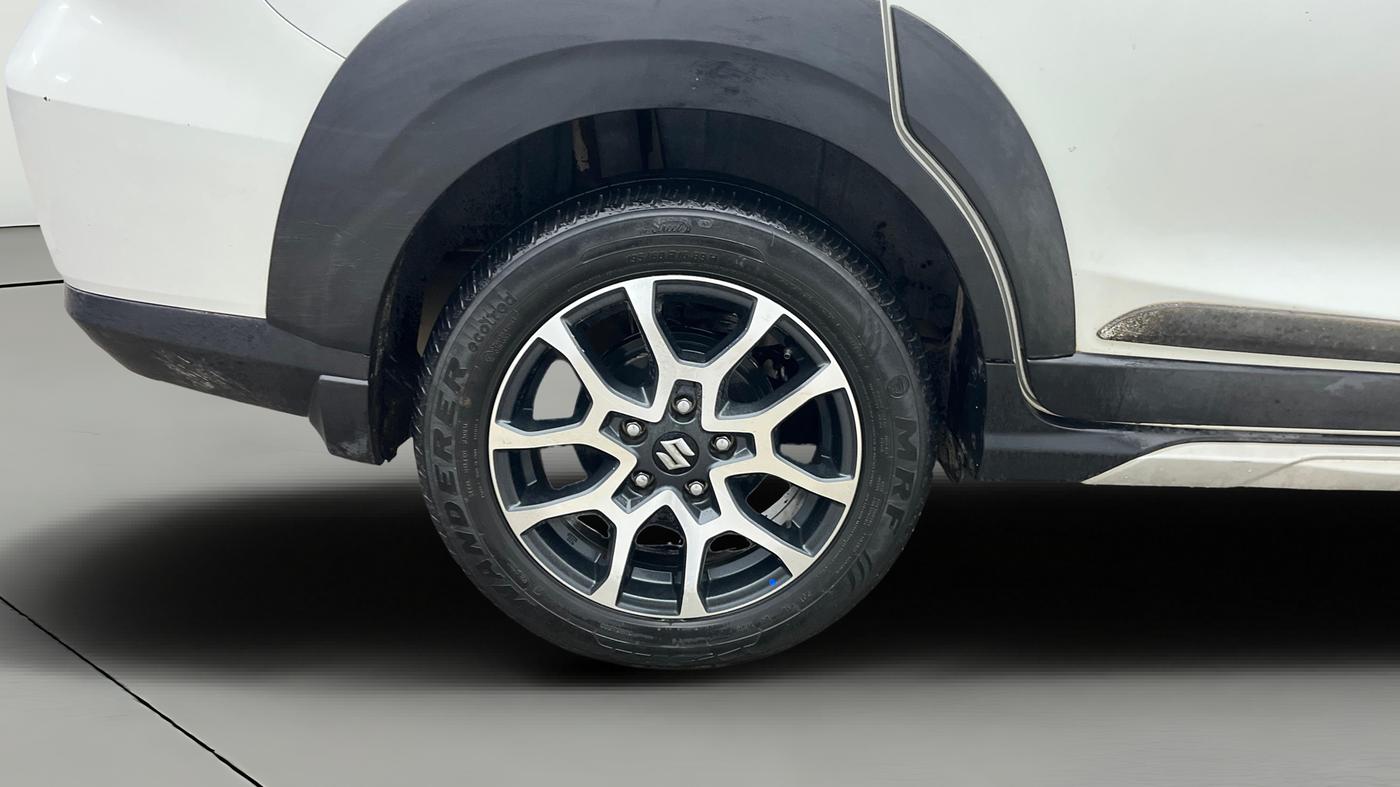 2023 Maruti XL6 ZETA AT, Petrol, Automatic, 63,087 km, Right Rear Wheel