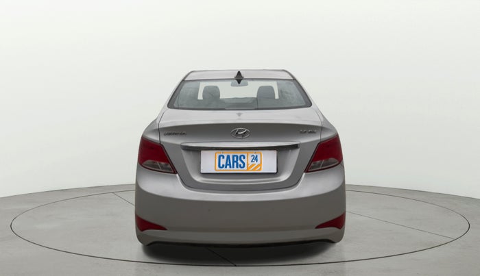 2016 Hyundai Verna 1.6 VTVT SX, Petrol, Manual, 84,819 km, Back/Rear