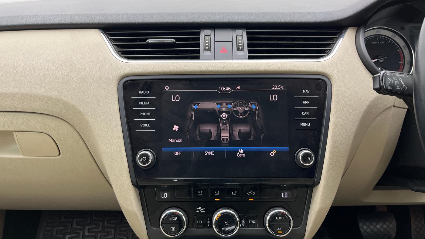2018 Skoda Octavia L&K 1.8 TSI AT, Petrol, Automatic, 90,191 km, Air Conditioner