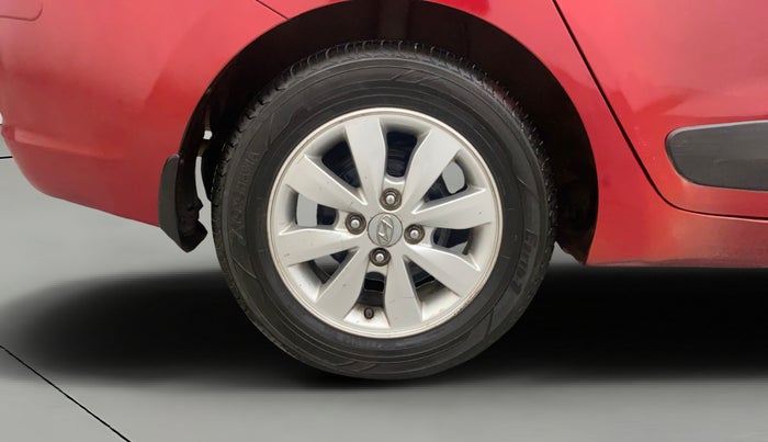 2016 Hyundai Xcent SX 1.2, Petrol, Manual, 48,240 km, Right Rear Wheel