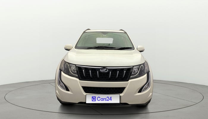 2016 Mahindra XUV500 W8, Diesel, Manual, 1,23,899 km, Front