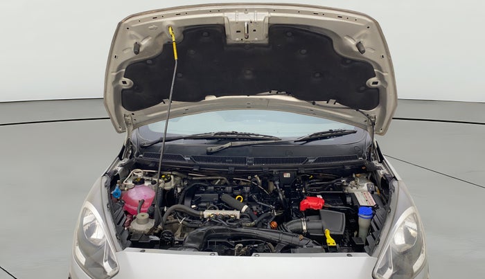 2018 Ford FREESTYLE TITANIUM 1.2 PETROL, CNG, Manual, 1,42,948 km, Open Bonet