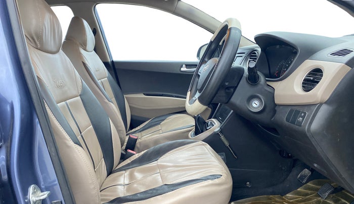 2015 Hyundai Xcent S 1.2, Petrol, Manual, 1,00,412 km, Right Side Front Door Cabin