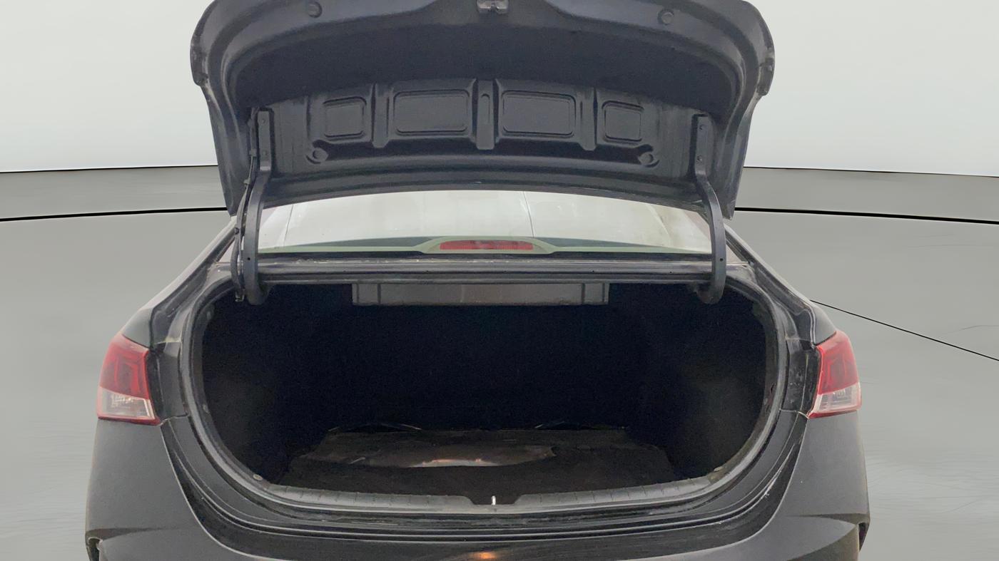 2021 Hyundai Verna SX 1.5 VTVT, Petrol, Manual, 40,797 km, Boot Open Zoomed View