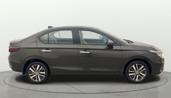 2022 Honda City 1.5L I-VTEC ZX CVT, Petrol, Automatic, 69,799 km, Right Side View