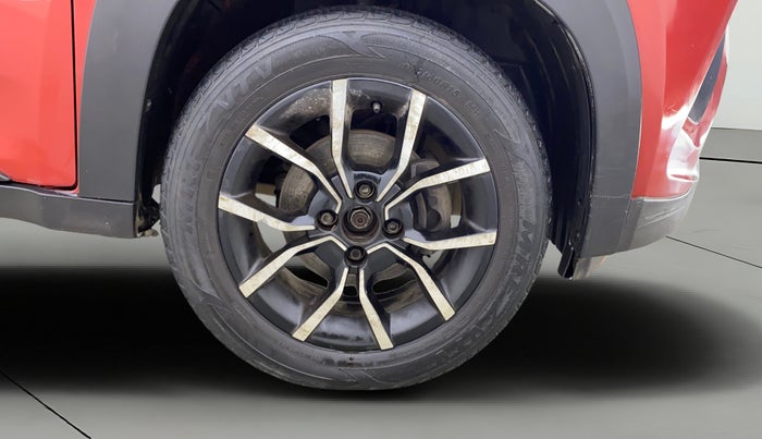 2018 Mahindra KUV 100 NXT K8 P 6 STR, Petrol, Manual, 33,453 km, Right Front Wheel