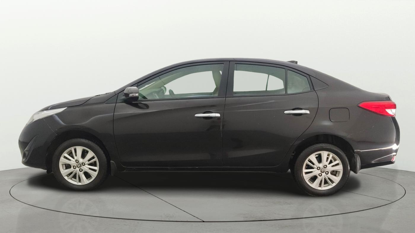 2018 Toyota YARIS VX CVT, Petrol, Automatic, 55,130 km, Left Side