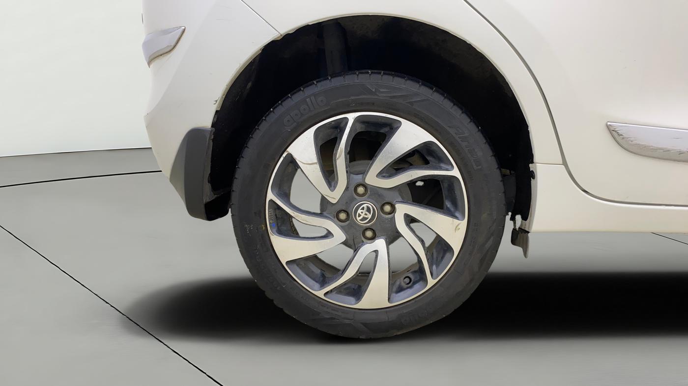 2019 Toyota Glanza V CVT, Petrol, Automatic, 29,733 km, Right Rear Wheel