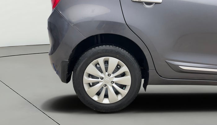 2018 Maruti Baleno DELTA PETROL 1.2, Petrol, Manual, 42,114 km, Right Rear Wheel