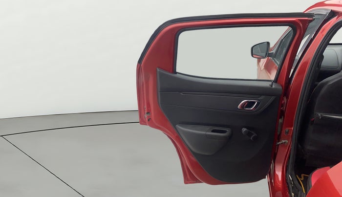 2019 Renault Kwid RXT 1.0 AMT, Petrol, Automatic, 29,568 km, LHS Rear Door