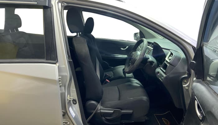 2016 Honda BR-V 1.5L I- DTEC V, Diesel, Manual, 23,445 km, Right Side Front Door Cabin