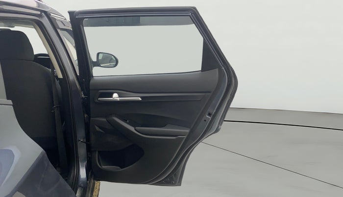 2022 KIA SELTOS HTK 1.5 PETROL, Petrol, Manual, 30,037 km, RHS Rear Door