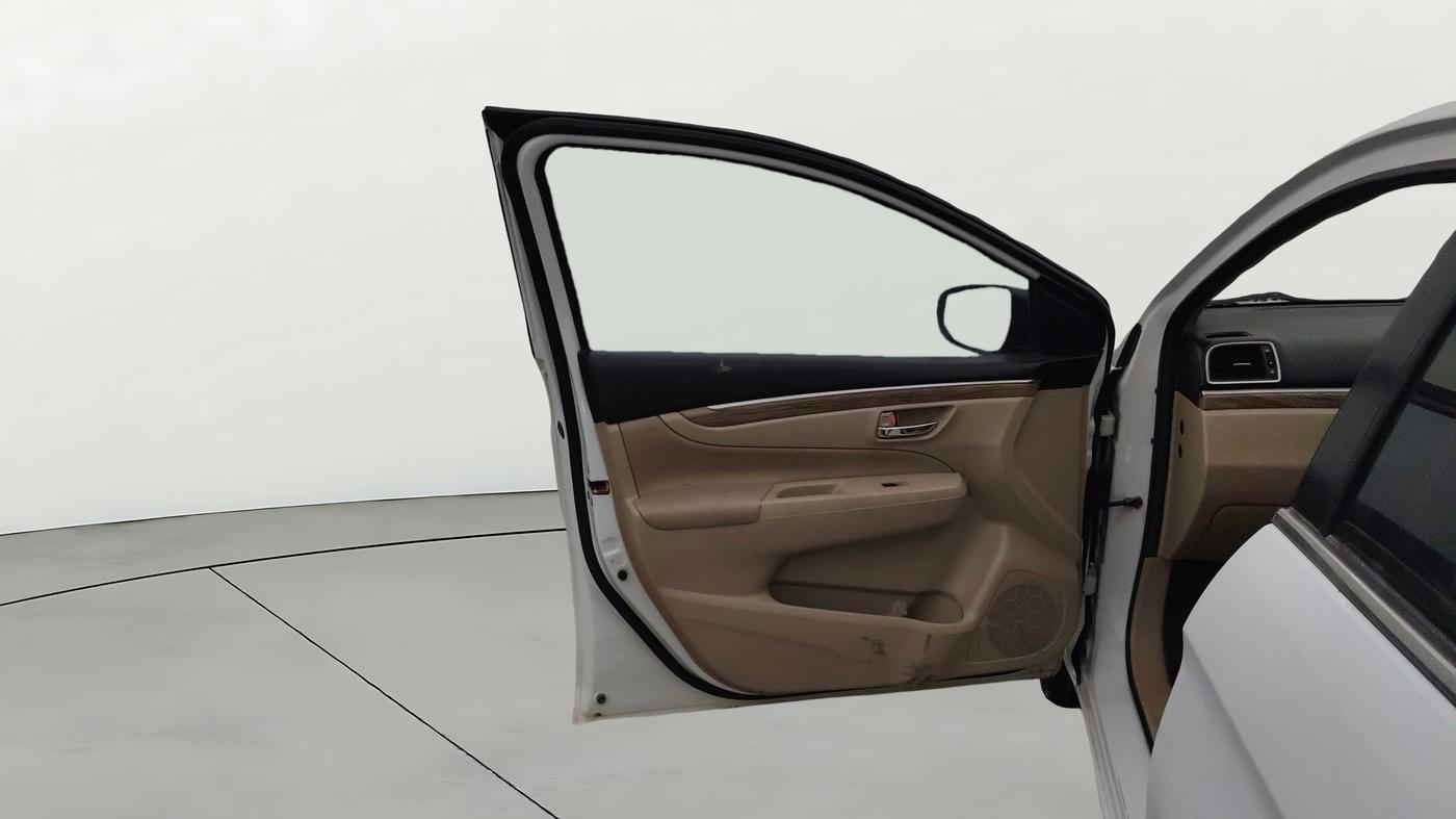 2020 Maruti Ciaz ALPHA 1.5 SHVS PETROL, Petrol, Manual, 47,409 km, LHS Front Door