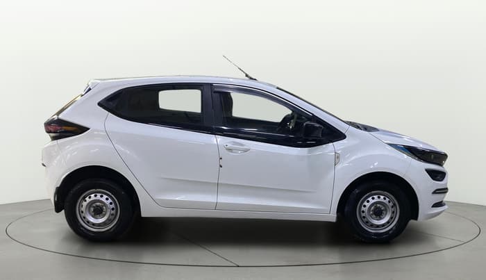 2023 Tata ALTROZ XE PLUS PETROL, Petrol, Manual, 20,497 km, Right Side View
