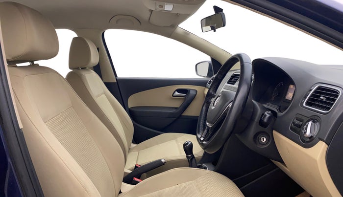 2015 Volkswagen Polo HIGHLINE1.2L, Petrol, Manual, 87,719 km, Right Side Front Door Cabin