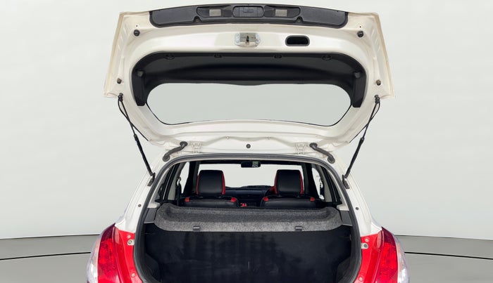 2012 Maruti Swift LDI, Diesel, Manual, 82,400 km, Boot Door Open