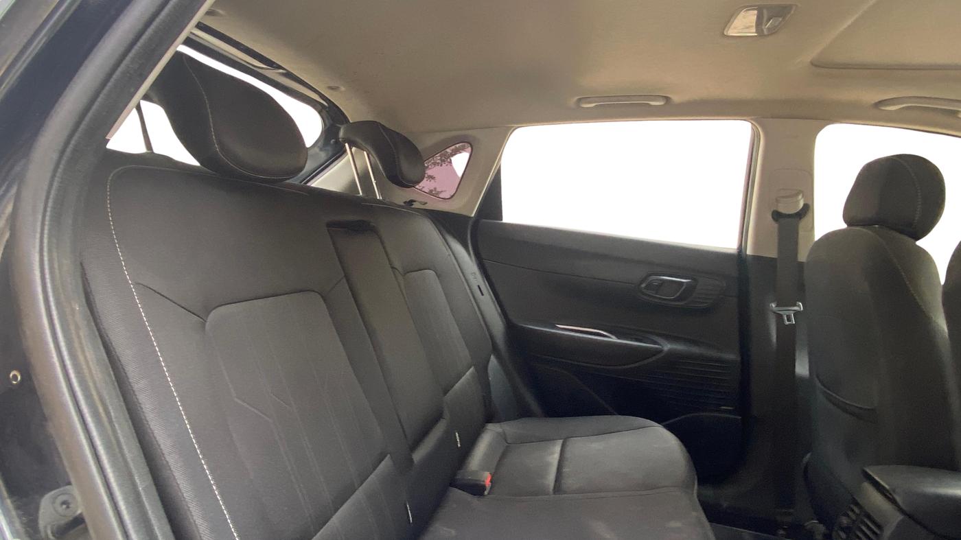 2021 Hyundai NEW I20 ASTA (O) 1.5 CRDI MT, Diesel, Manual, 88,729 km, Right Side Rear Door Cabin
