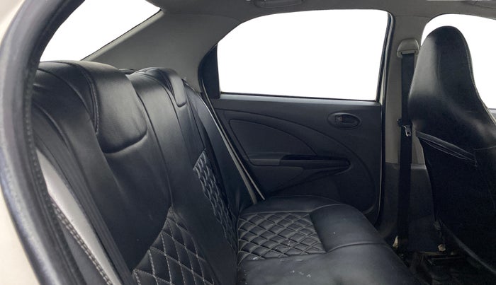 2013 Toyota Etios G, Petrol, Manual, 1,25,001 km, Right Side Rear Door Cabin