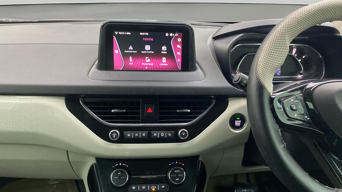 2020 Tata NEXON XZA PLUS PETROL, Petrol, Automatic, 1,27,344 km, Air Conditioner