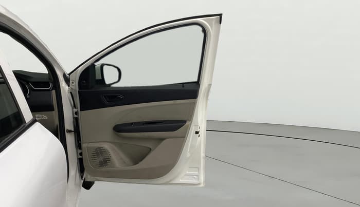 2019 Renault TRIBER RXL MT, Petrol, Manual, 78,281 km, RHS Front Door