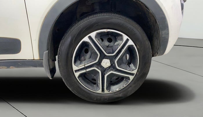 2019 Tata NEXON XM PETROL, Petrol, Manual, 55,684 km, Right Front Wheel