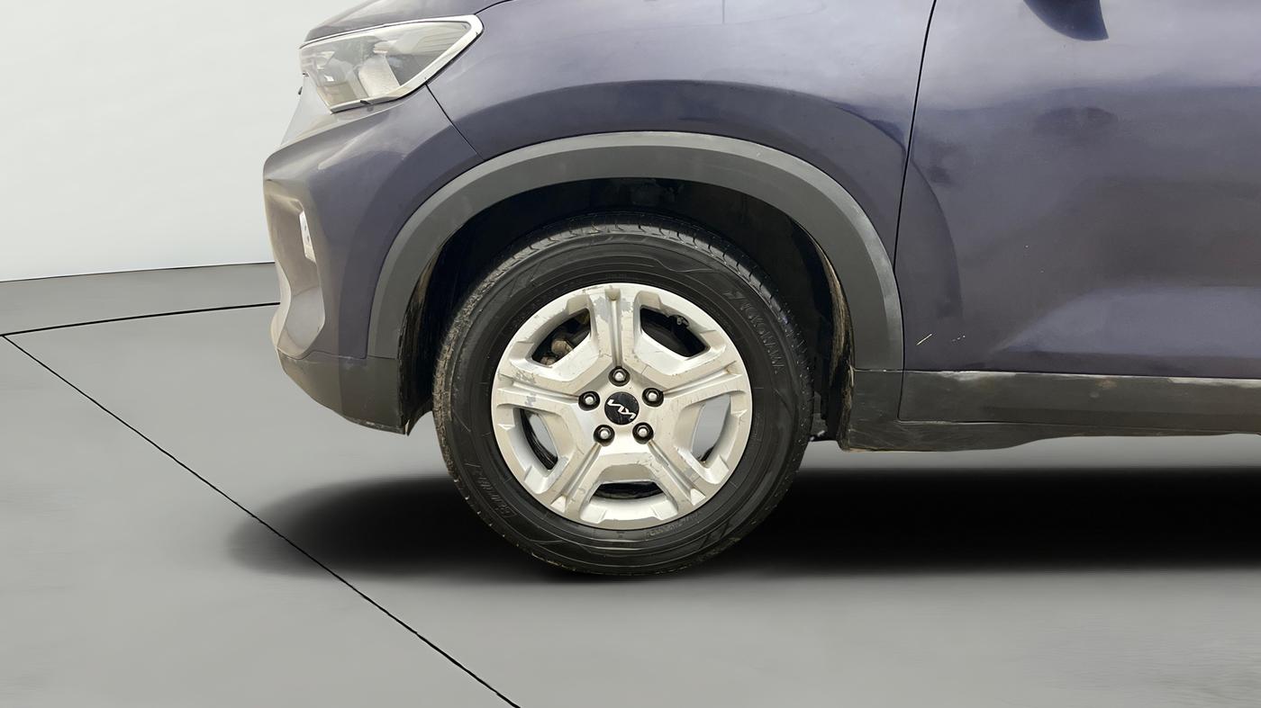 2023 KIA SONET HTK PLUS 1.0 IMT, Petrol, Manual, 96,037 km, Left Front Wheel