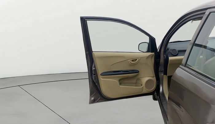 2014 Honda Amaze 1.5L I-DTEC S, Diesel, Manual, 1,19,244 km, LHS Front Door