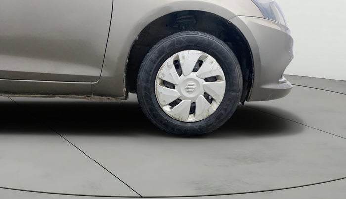 2017 Maruti Swift Dzire VDI, Diesel, Manual, 1,00,280 km, Right Front Wheel