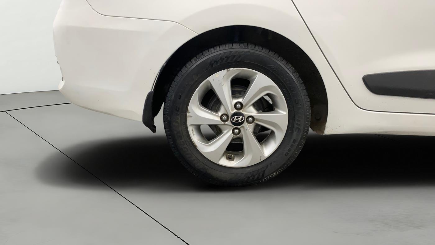 2017 Hyundai Xcent SX 1.2, Petrol, Manual, 89,636 km, Right Rear Wheel