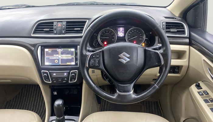 2017 Maruti Ciaz ALPHA  AT 1.4  PETROL, Petrol, Automatic, 1,24,625 km, Steering Wheel Close Up