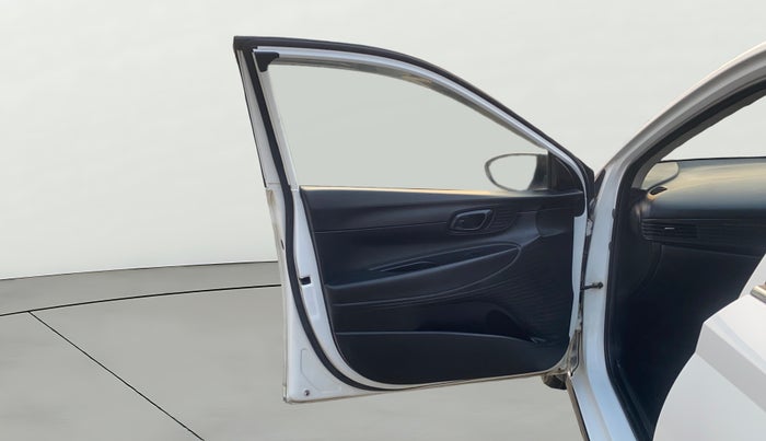 2021 Hyundai NEW I20 SPORTZ 1.2 MT, Petrol, Manual, 49,271 km, LHS Front Door