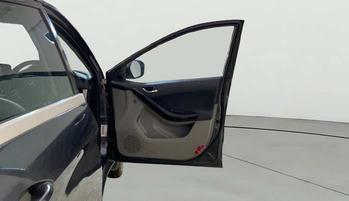 2019 Tata NEXON XZA PLUS PETROL, Petrol, Automatic, 36,434 km, RHS Front Door