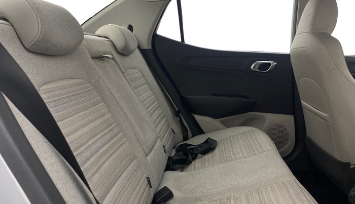 2022 Hyundai AURA SX 1.2, Petrol, Manual, 31,065 km, Right Side Rear Door Cabin