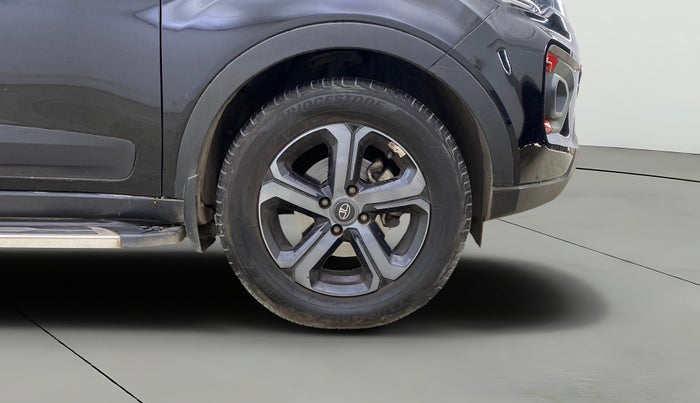 2023 Tata NEXON XZA PLUS LUX SUNROOF DARK DIESEL, Diesel, Automatic, 87,115 km, Right Front Wheel