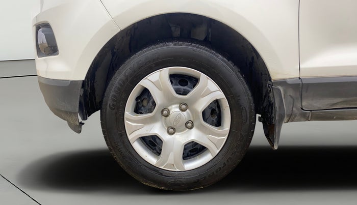 2017 Ford Ecosport TREND+ 1.0L ECOBOOST, Petrol, Manual, 1,05,061 km, Left Front Wheel