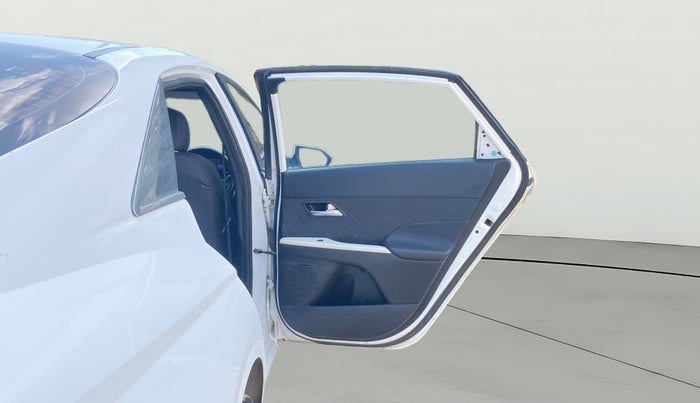 2023 Hyundai Verna SX 1.5 l MPI, Petrol, Manual, 49,512 km, RHS Rear Door