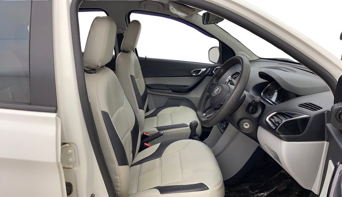 2020 Tata Tiago XZ PLUS PETROL, Petrol, Manual, 27,022 km, Right Side Front Door Cabin