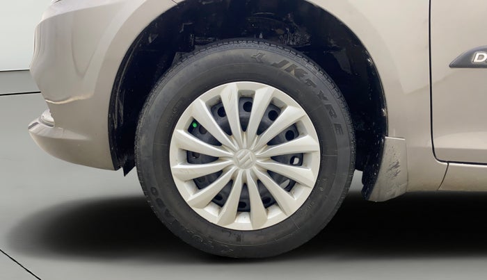 2015 Maruti Swift Dzire VXI, Petrol, Manual, 32,741 km, Left Front Wheel