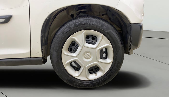 2020 Maruti S PRESSO VXI CNG, CNG, Manual, 23,610 km, Right Front Wheel